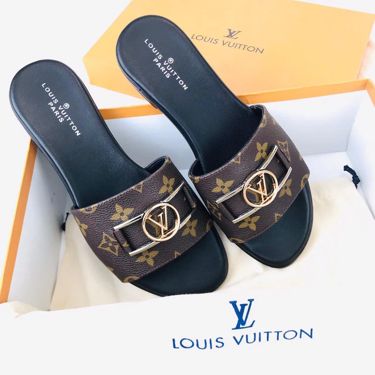 𝐋𝐕 Lock It Mules Flat Slippers In Monogram Canvas For Women