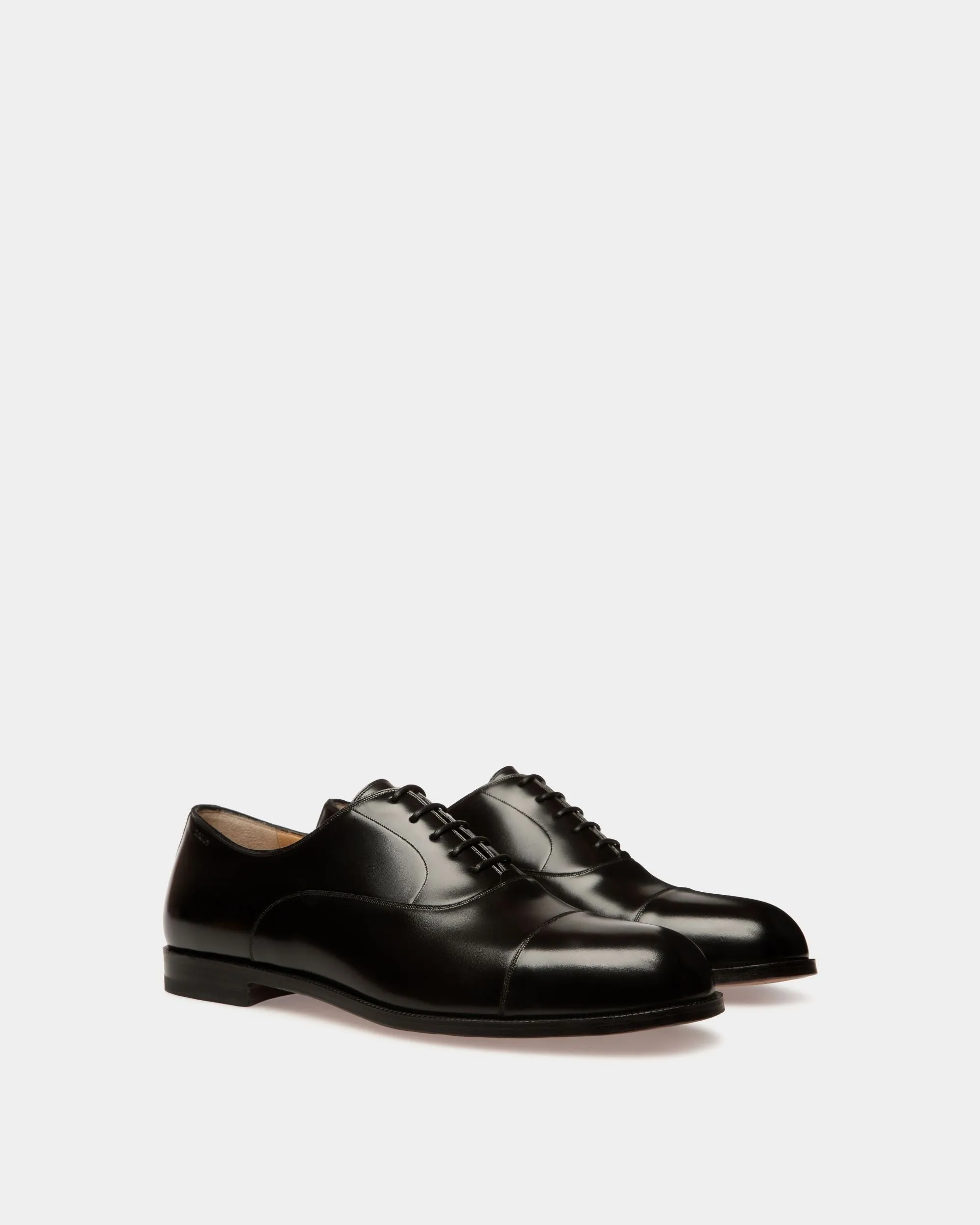 Carl Oxford in Black Leather