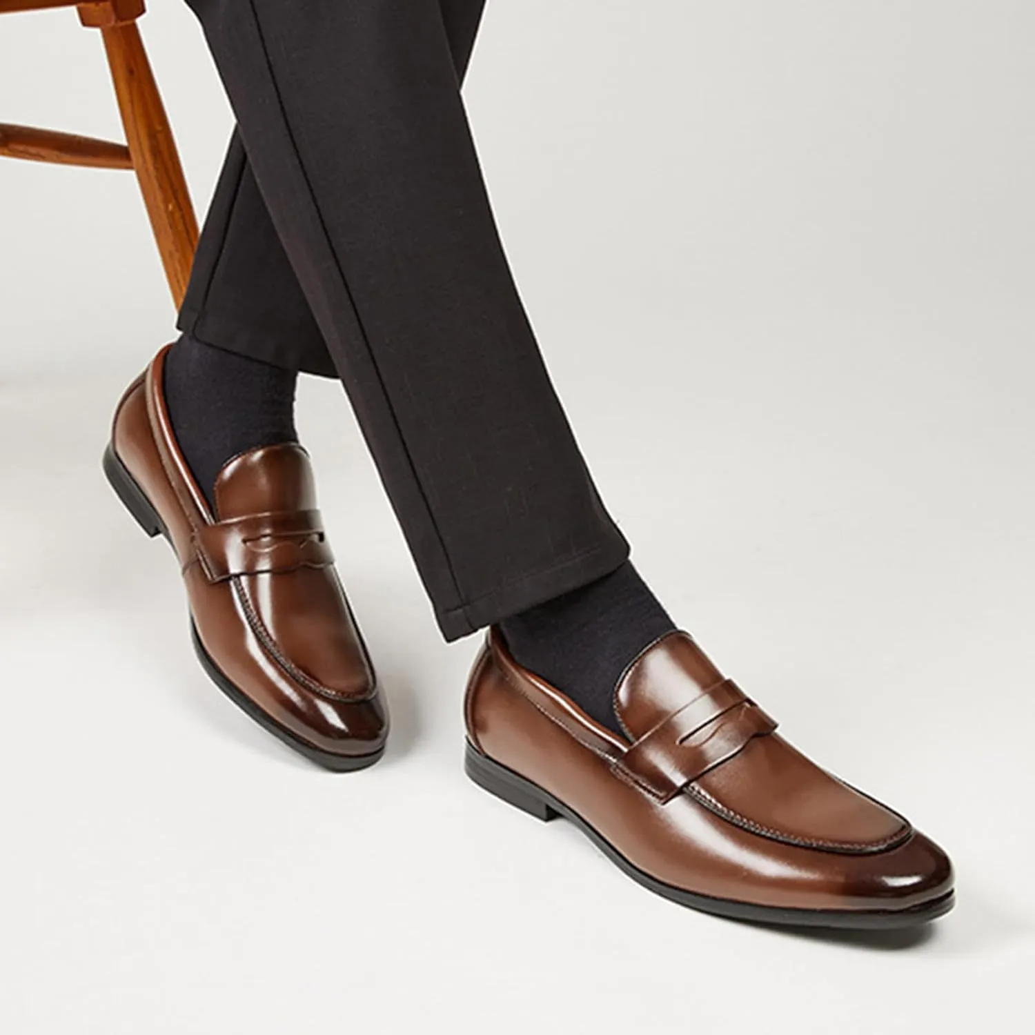 Classic Business Pointed Toe Leather Shoes Slip-On Men's Luxury Dress Elegant Wedding Prom Non-Slip Oxford Monk Strap Low Top Formal Shoes