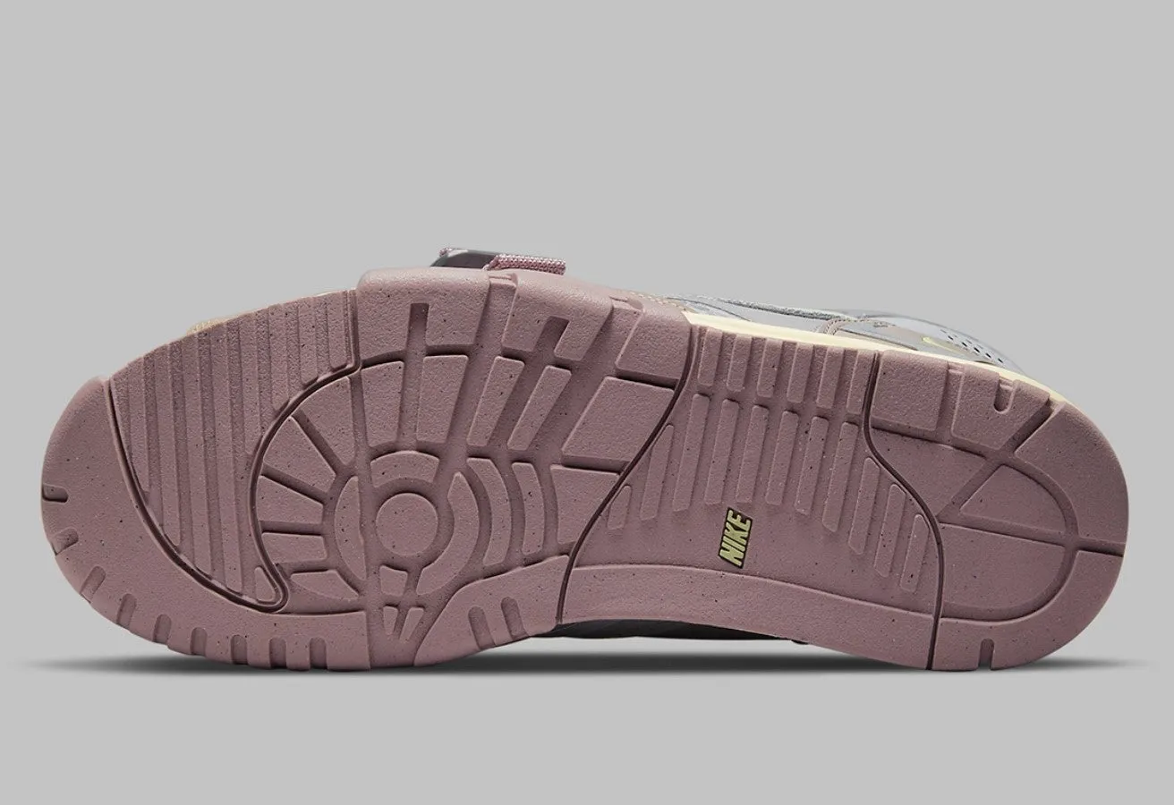 DH7338-002 $149.99
