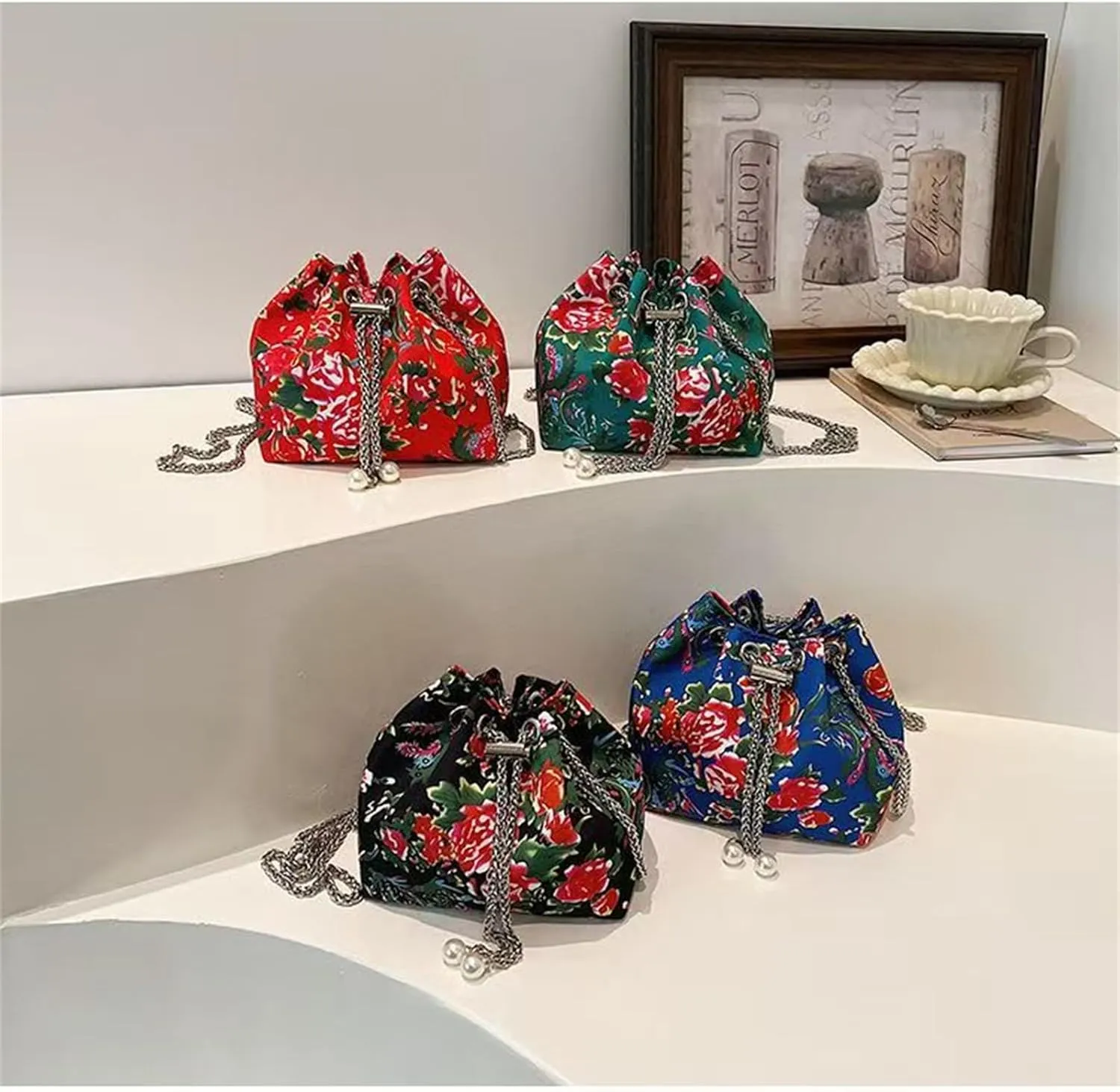 Ladies' Crossbody Bag, Shoulder Bag, Chain Bag, Hand-Held Bucket Bag, Large Flower Fashionable Large Capacity Bag