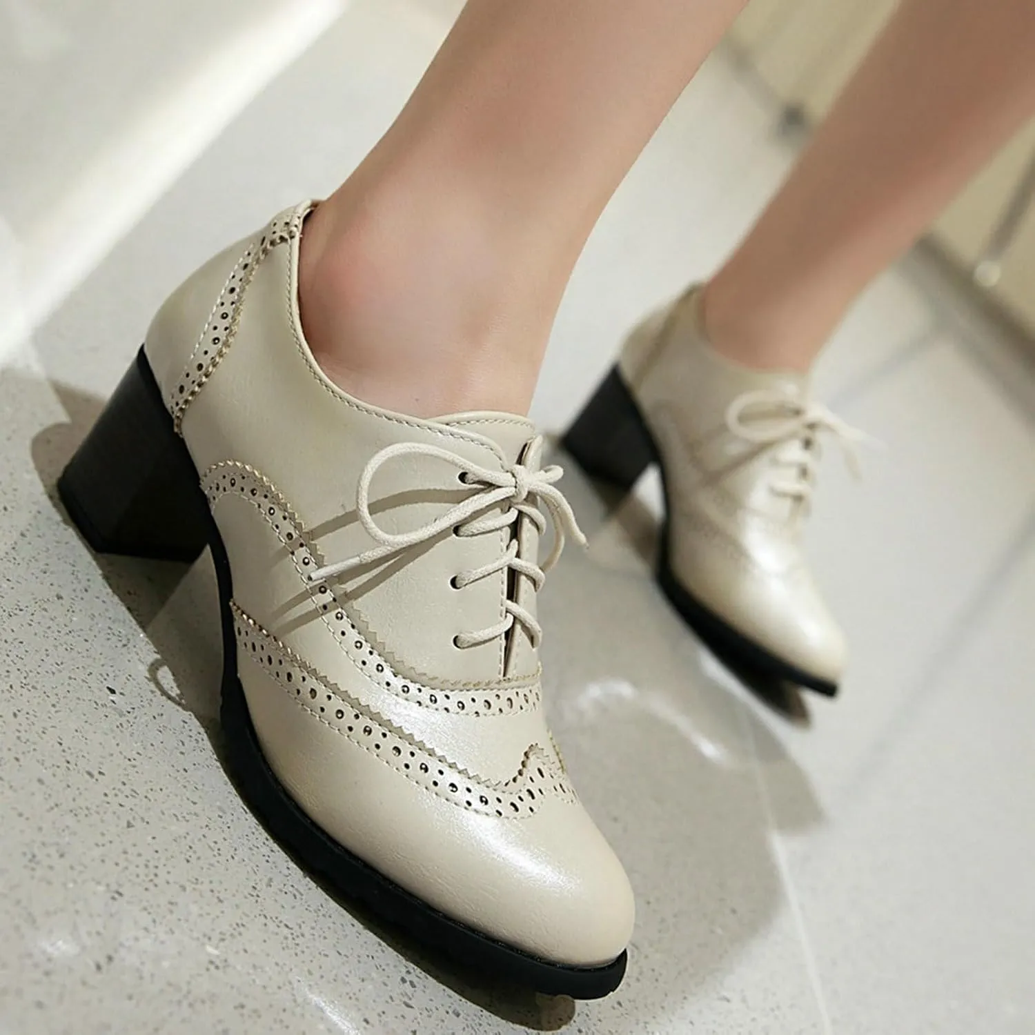 LUXMAX Womens Plaid Lace Up Wingtip Oxfords Brogues Shoes Stacked Block Heel Pumps