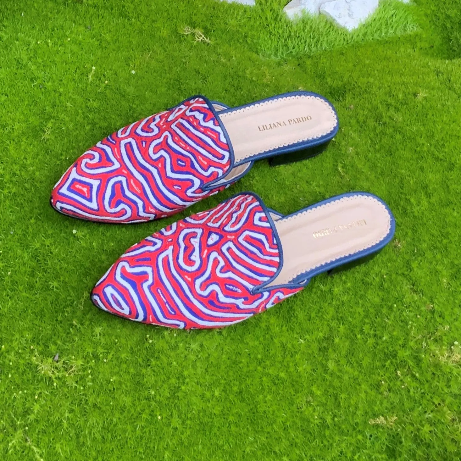 Mola Mules | Festive