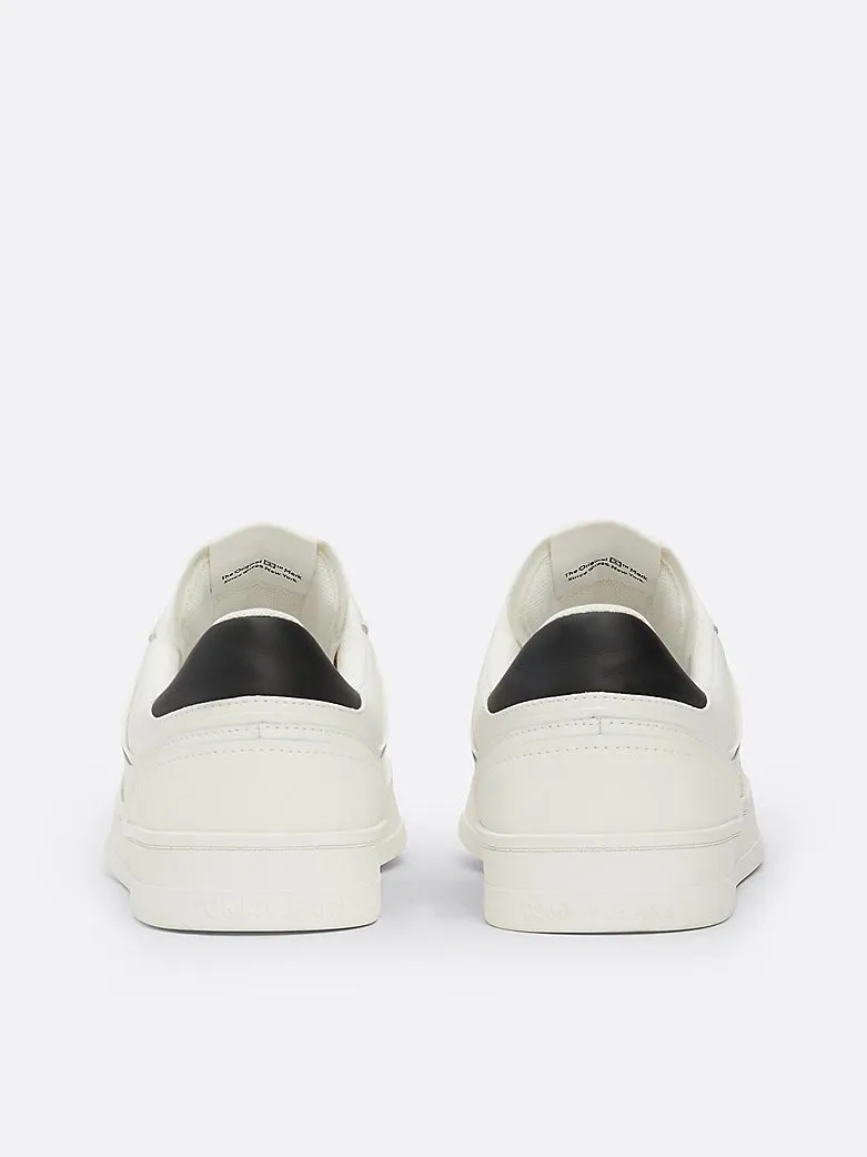 RETRO Suede Trainers Mens Ecru