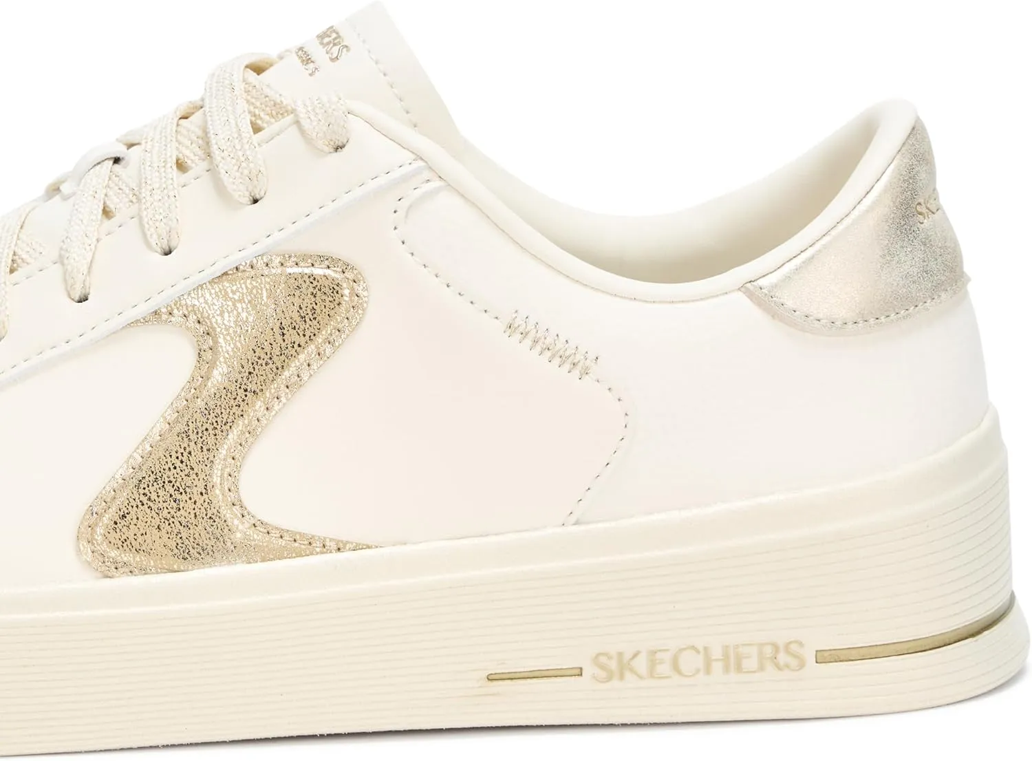 Skechers Women's Hiland-Quite Chic Sneaker