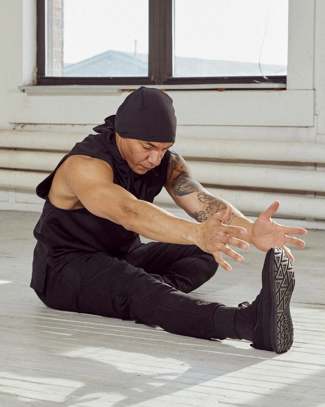 The Gail Recovery Trainer / Knit / Triple Black