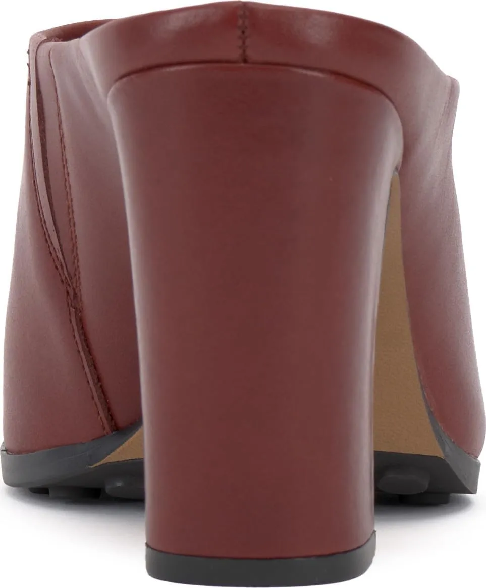 Vince Camuto Women's Brianda Pump
