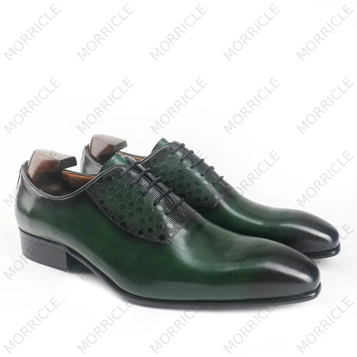 Wave Point Print Plain Toe Oxford Shoes