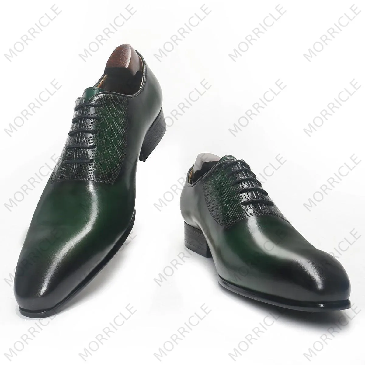 Wave Point Print Plain Toe Oxford Shoes